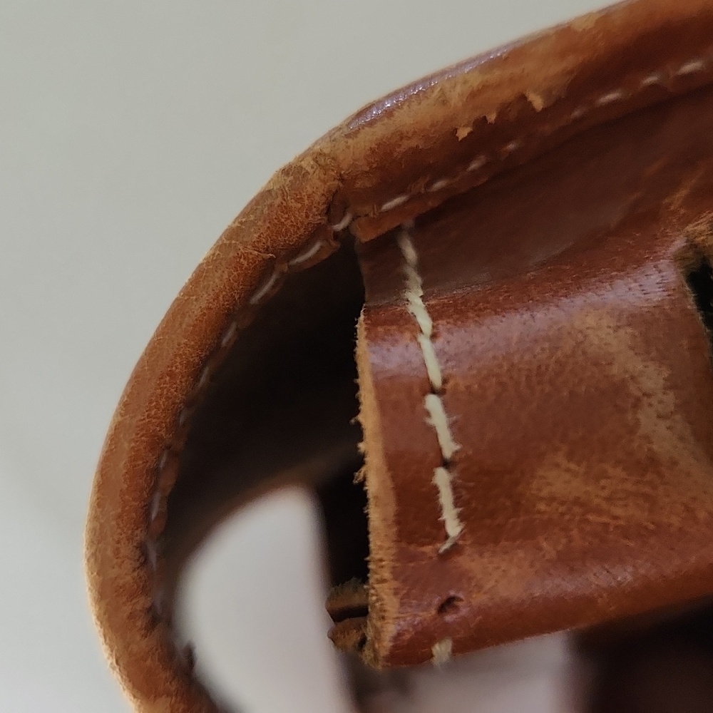 Genuine leather crossbody bag - Picture 9 of 14